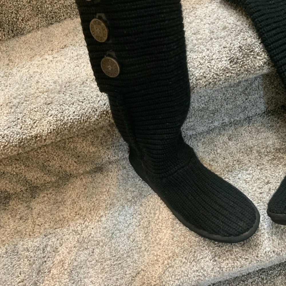 Authentic Uggs Size 9 - image 3